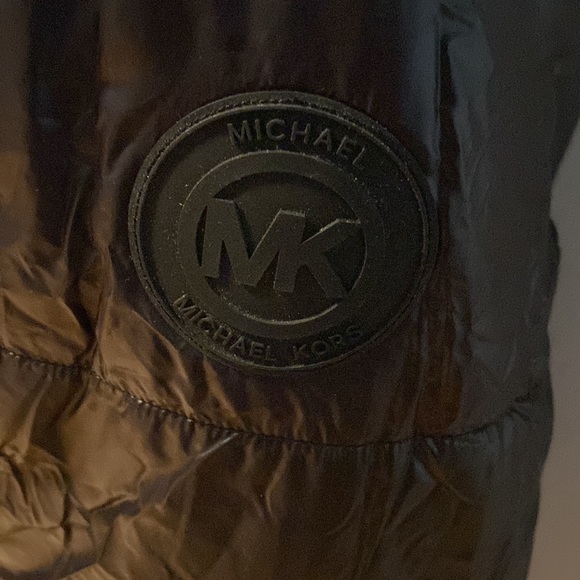 Michael Kors reversible bubble jacket - Picture 3 of 7